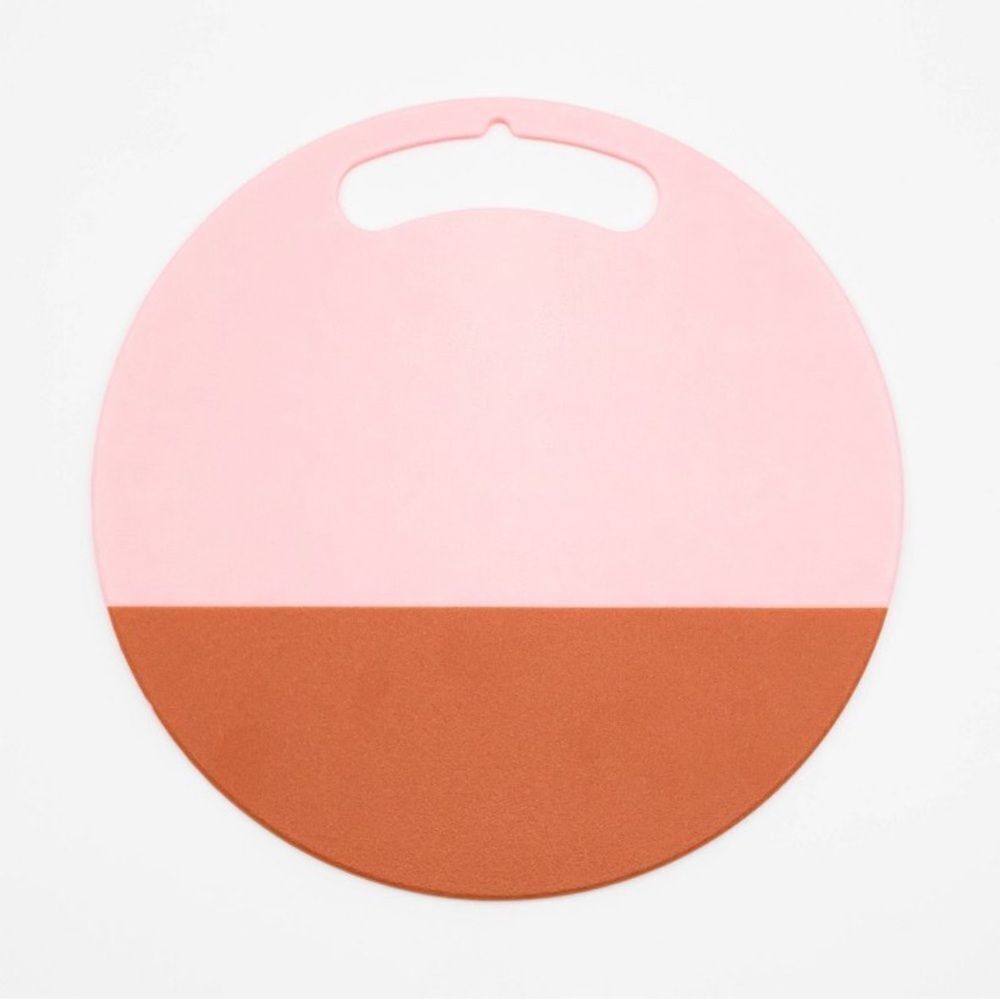 NWT Bullseye’s Playground Pink Orange Block Colorblock Cutting Board 8.5” Round